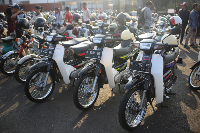 Komunitas Motor Bebek Retro